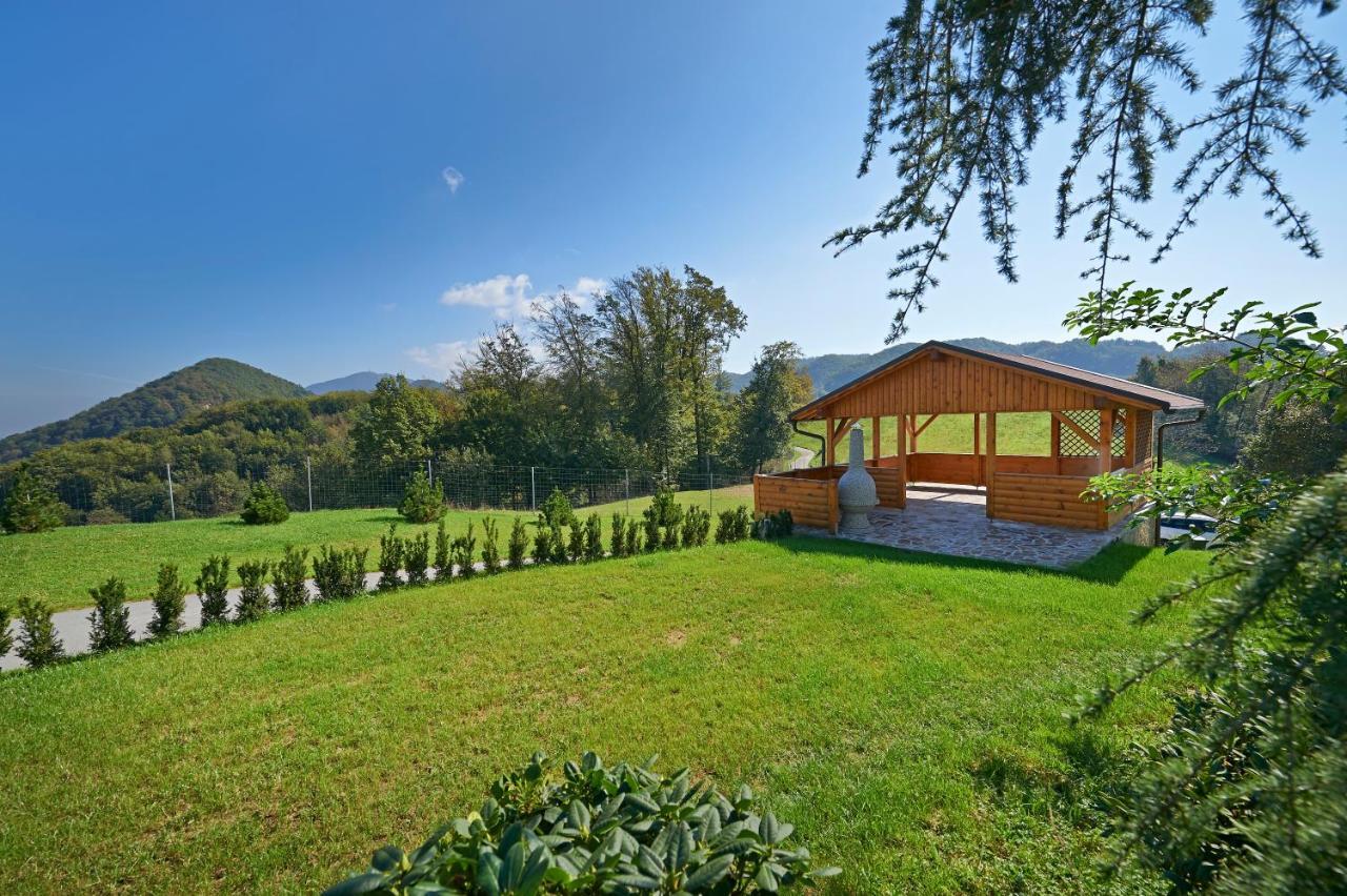 Farmhouse Lipoglav Loce pri Poljcanah Luaran gambar